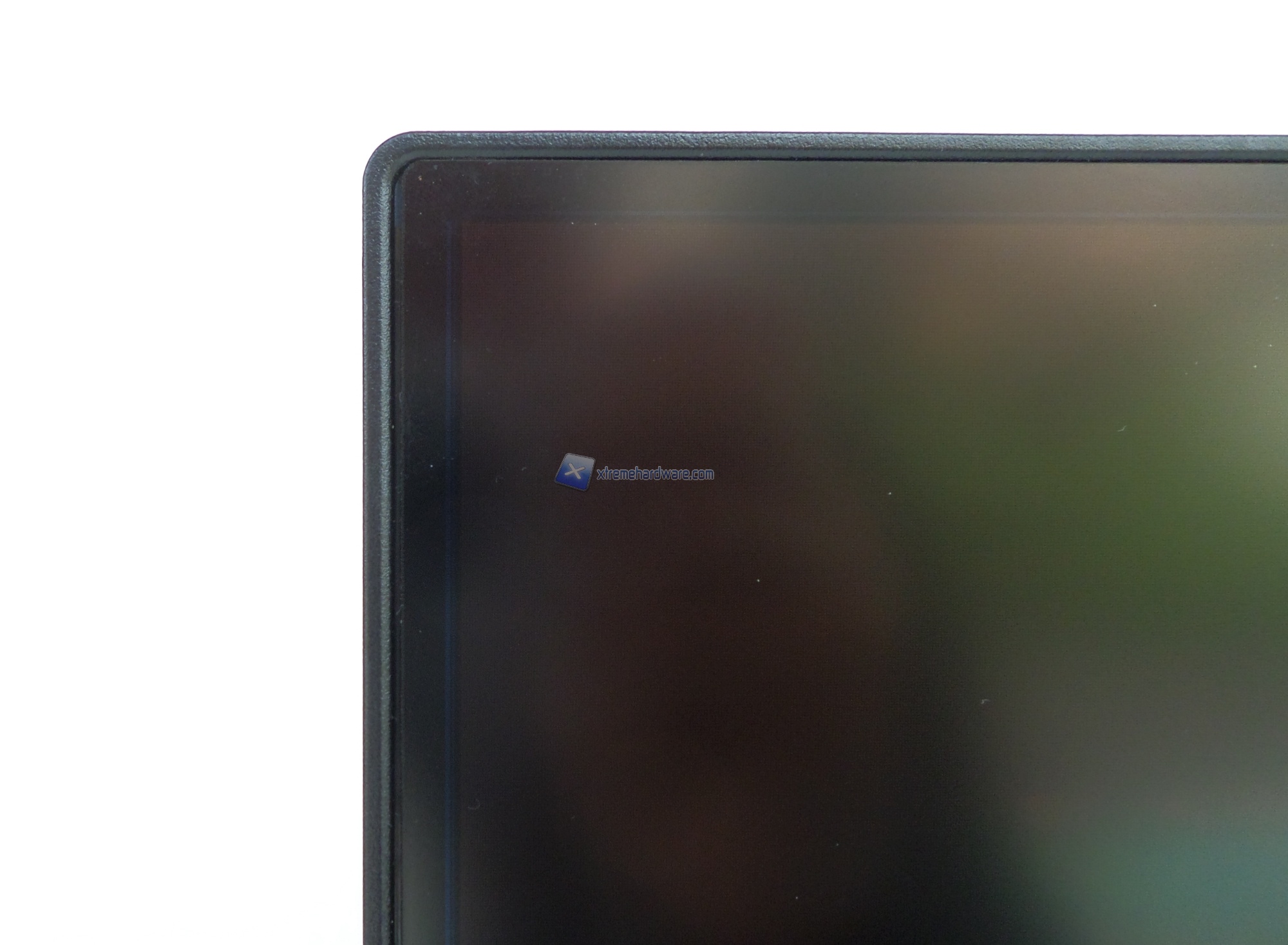 AOC Agon AG322QCX 09