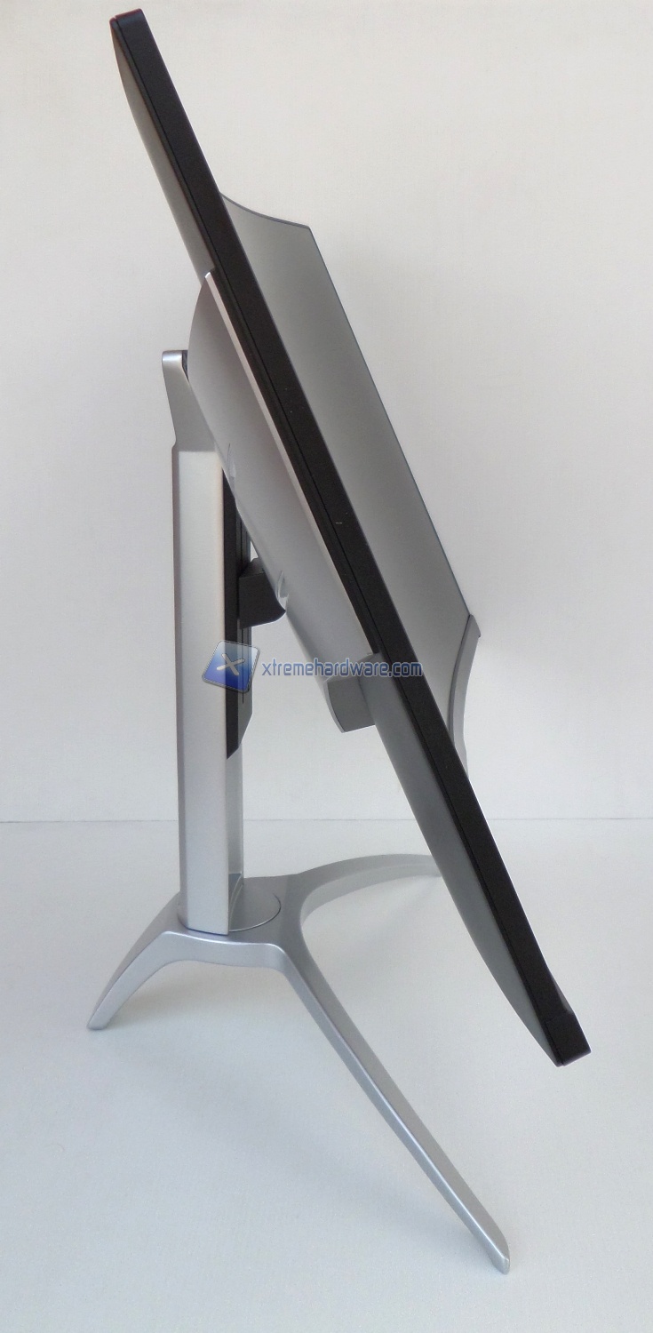 AOC Agon AG322QCX 18