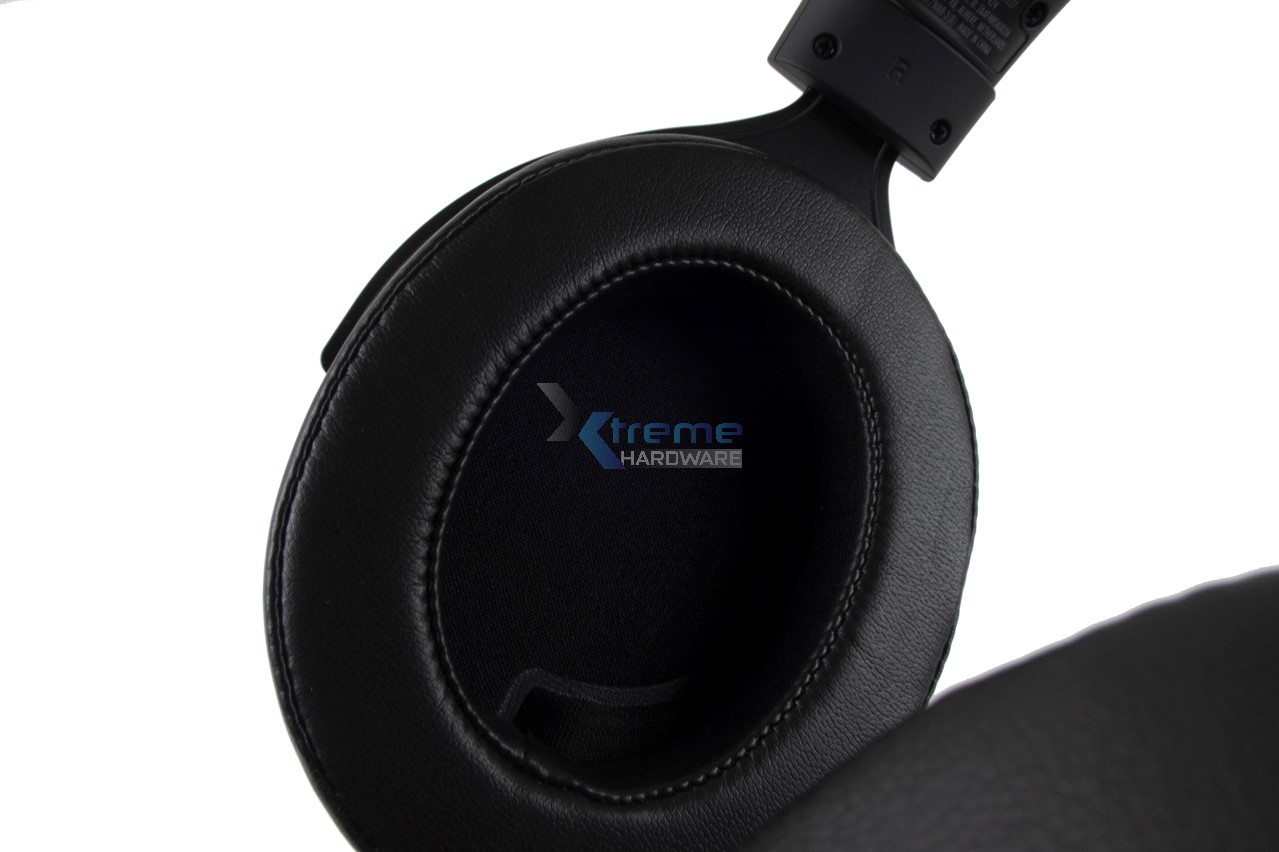 Corsair HS70 BLUETOOTH 18 6e541