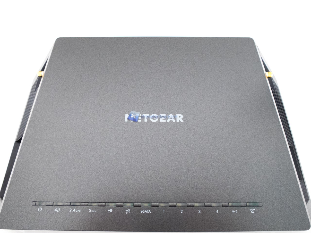 Netgear Nighthawk X4S 10