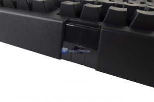 Razer-Blackwidow-TE-Chroma-V2-16