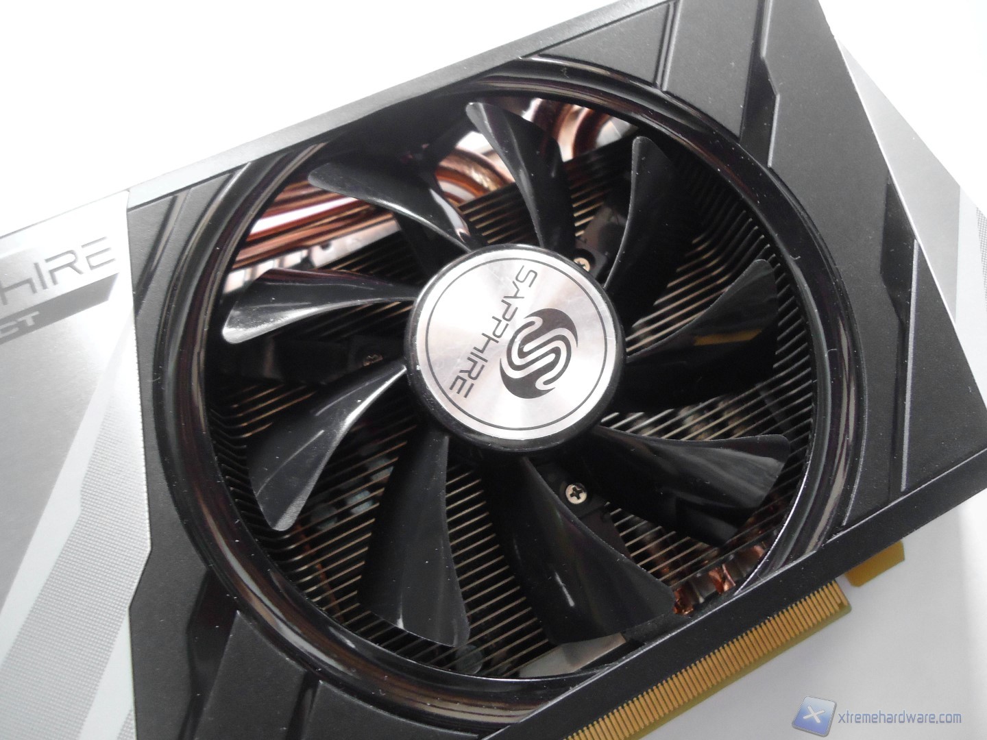 Sapphire R9 285 ITX Compact OC 00003